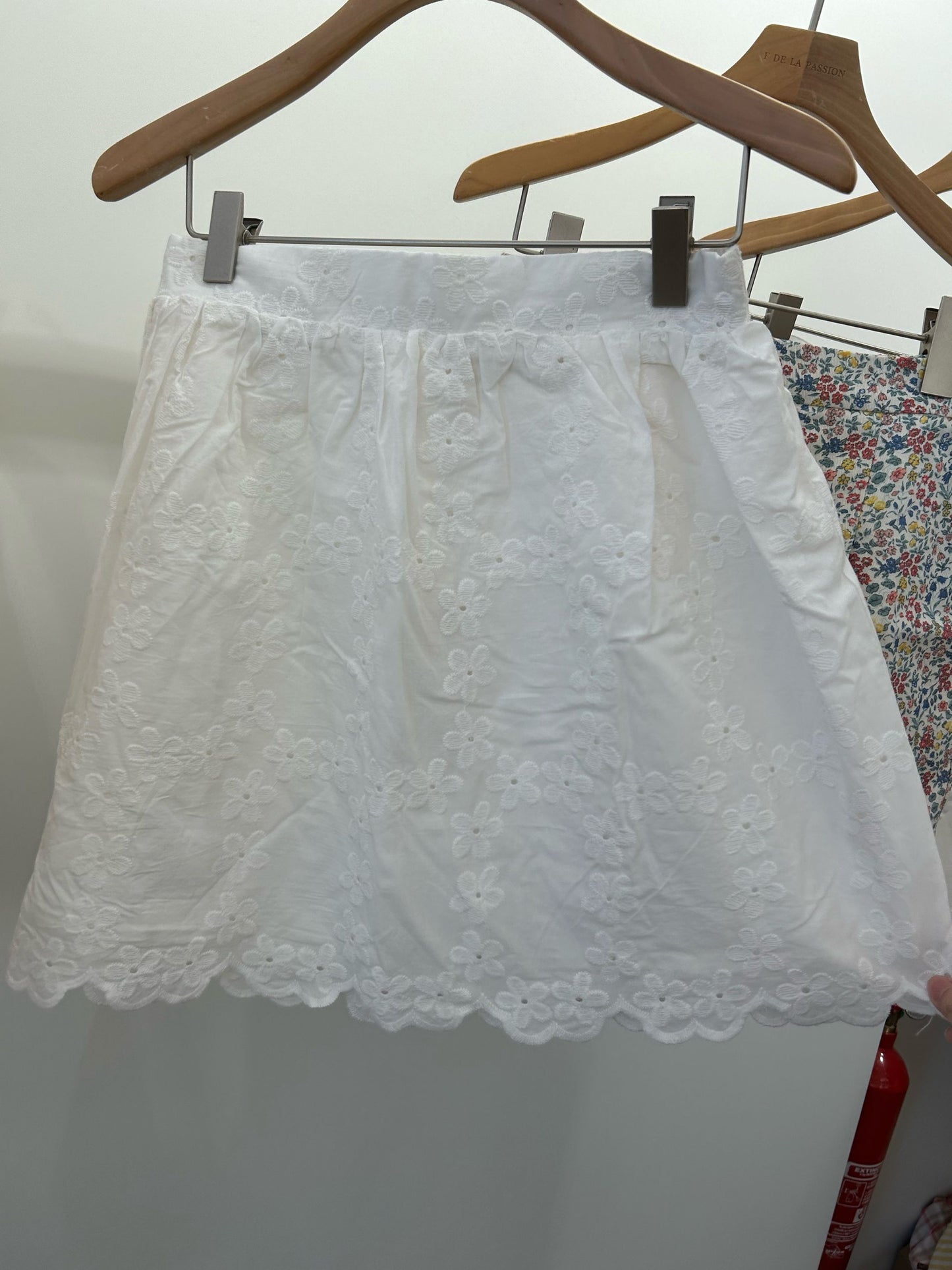 Lorna white lace short skirt