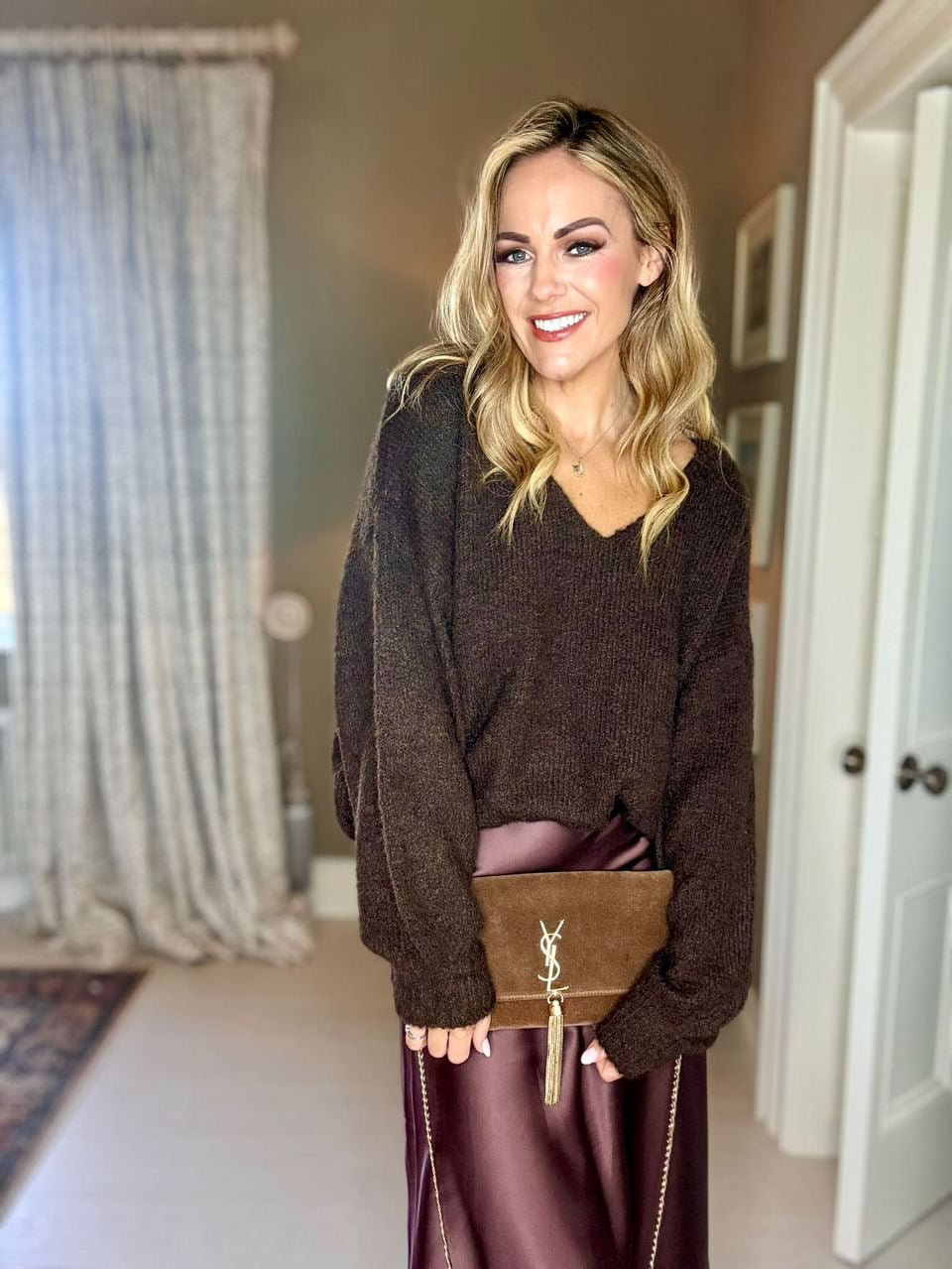 Chocolate brown v neck fluffy jumper