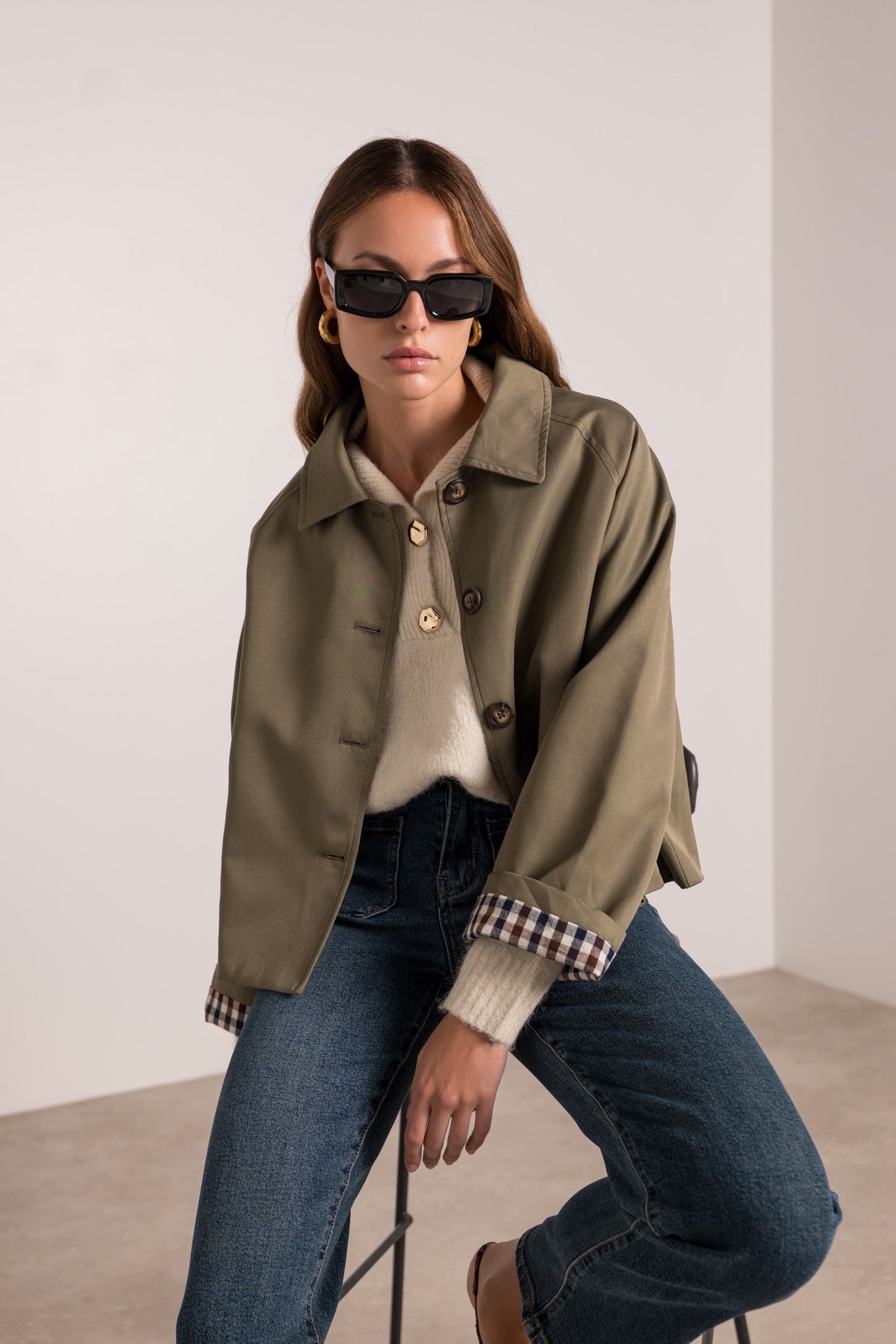 Ivy check cuff khaki short trench coat