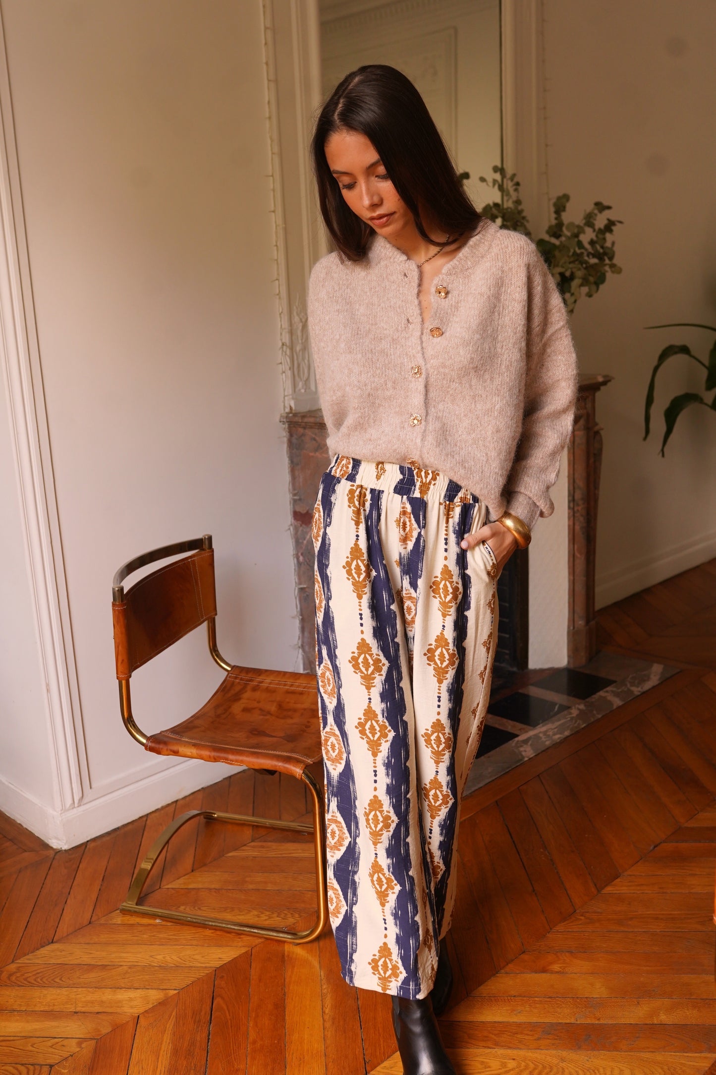 Sara taupe cardigan with gold buttons