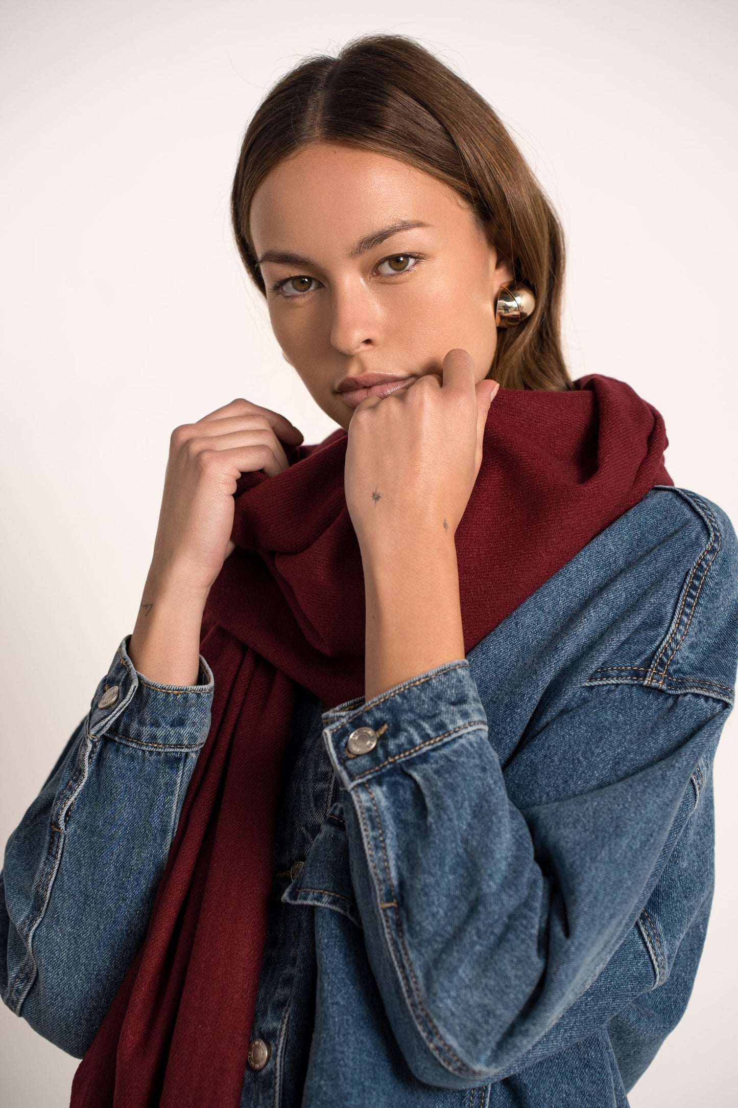 Burgundy wool large scarf