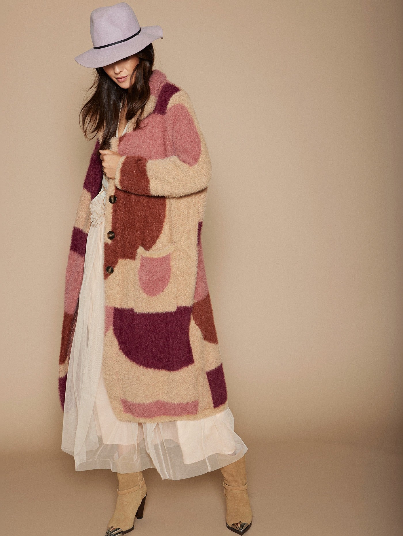 Pink abstract print knitted long coat