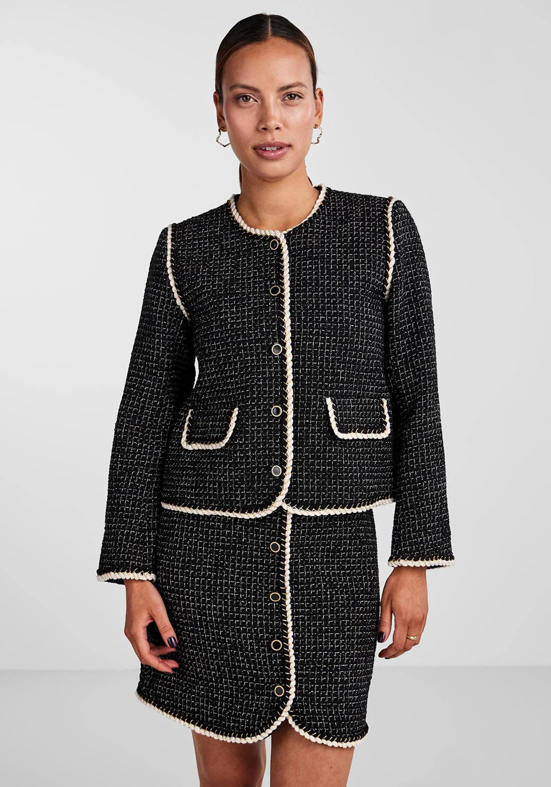 YAS Tweed jacket with gold buttons