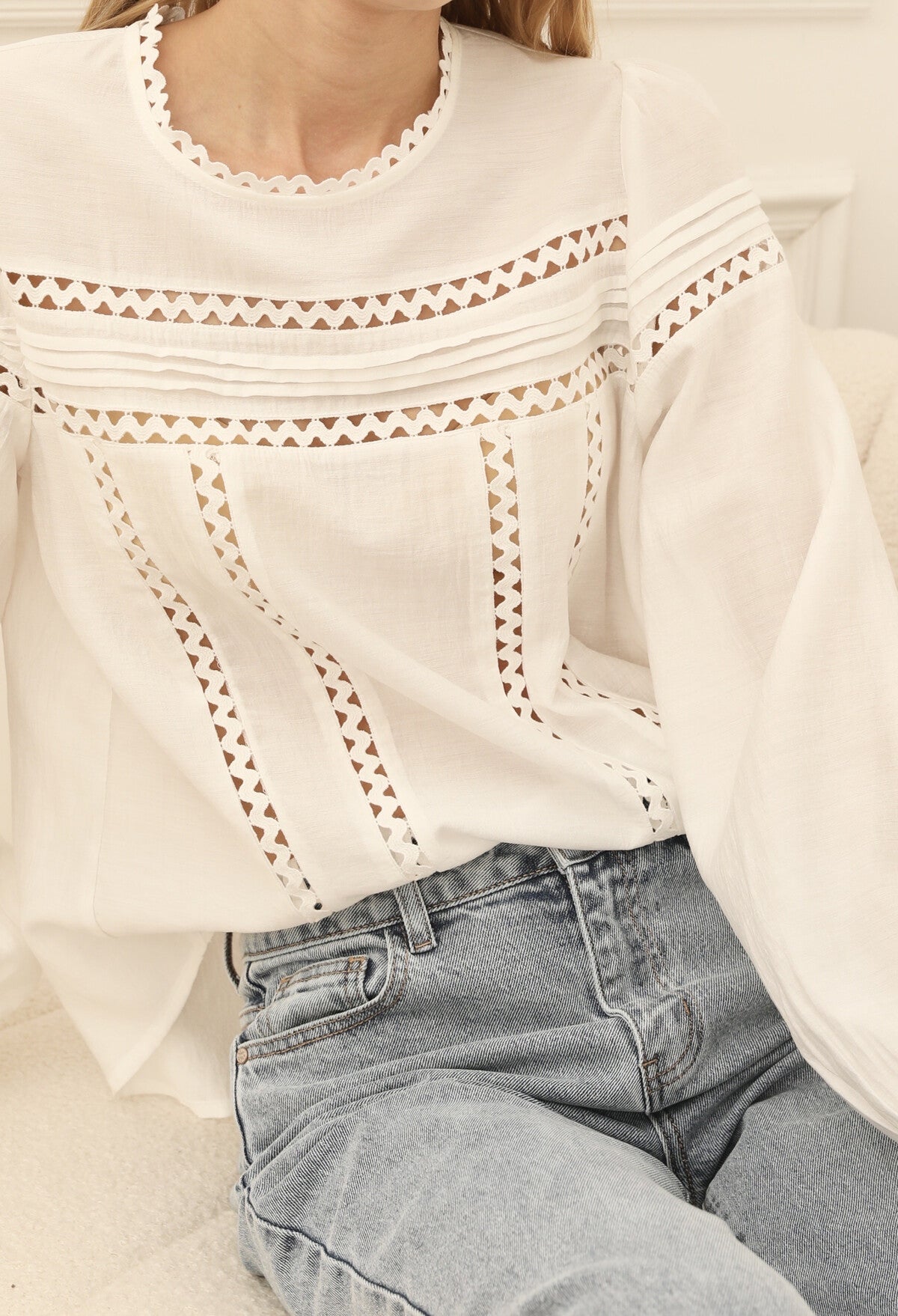 Danielle lace embroirded white blouse