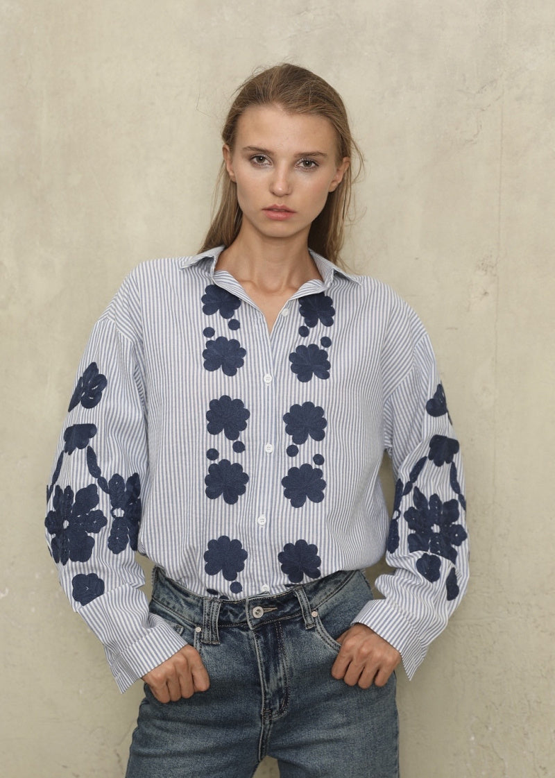 Lynn blue striped floral embroidery shirt