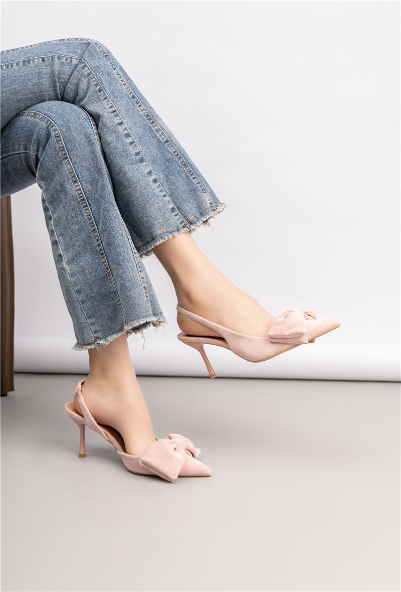 Light pink bow mid heel shoes