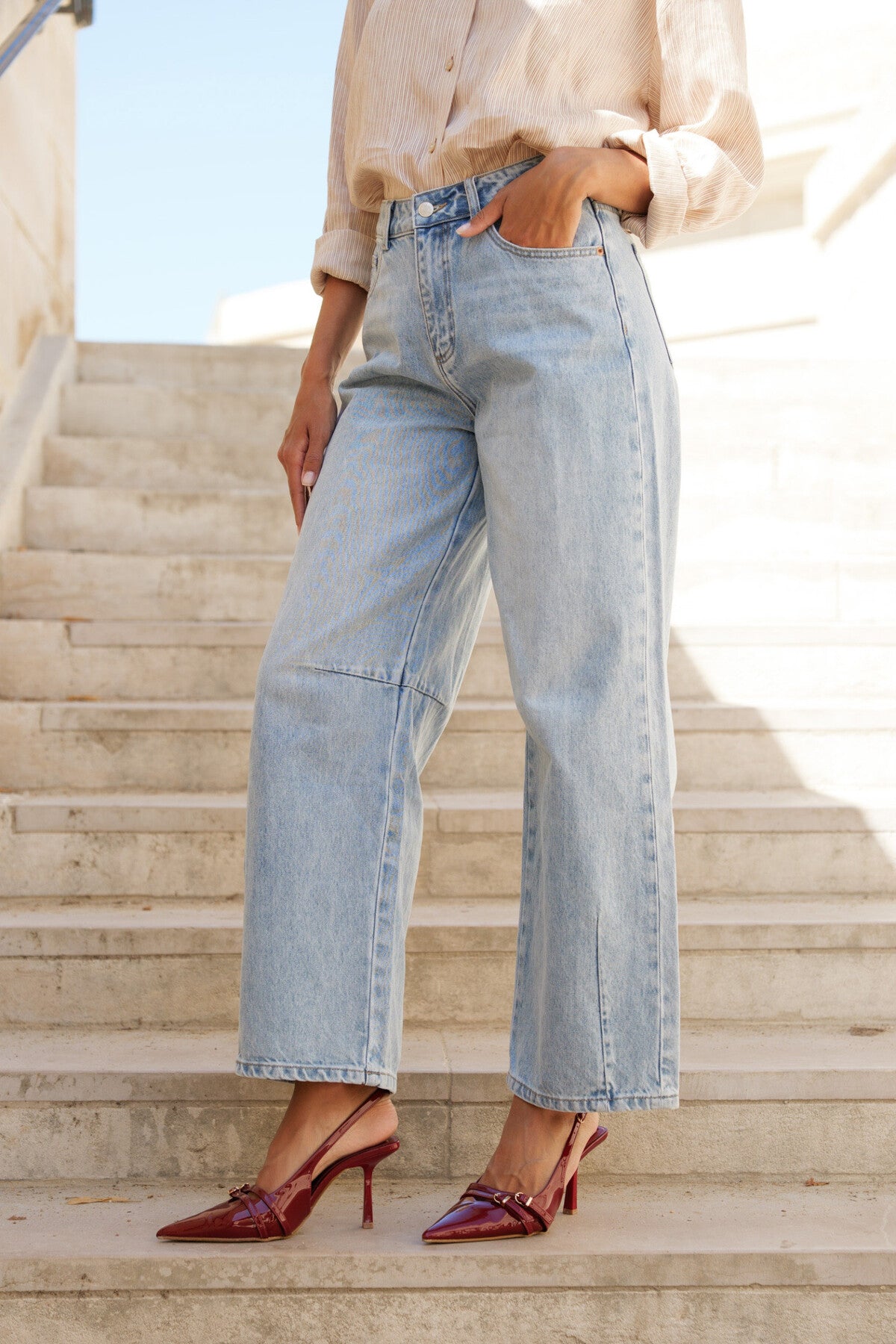 Brook light blue wash balloon jeans