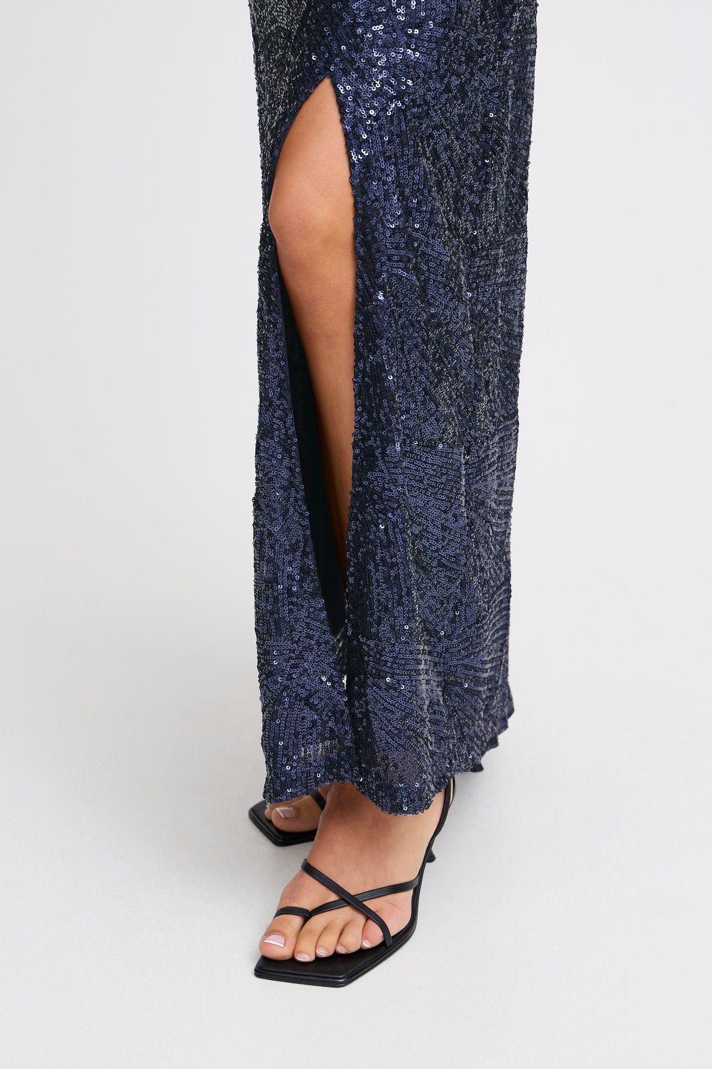 IHFAUCA Skirt Maritime Blue sequin skirt