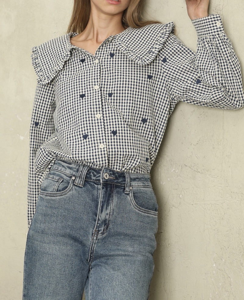 Édith Embroidered heart gingham blouse