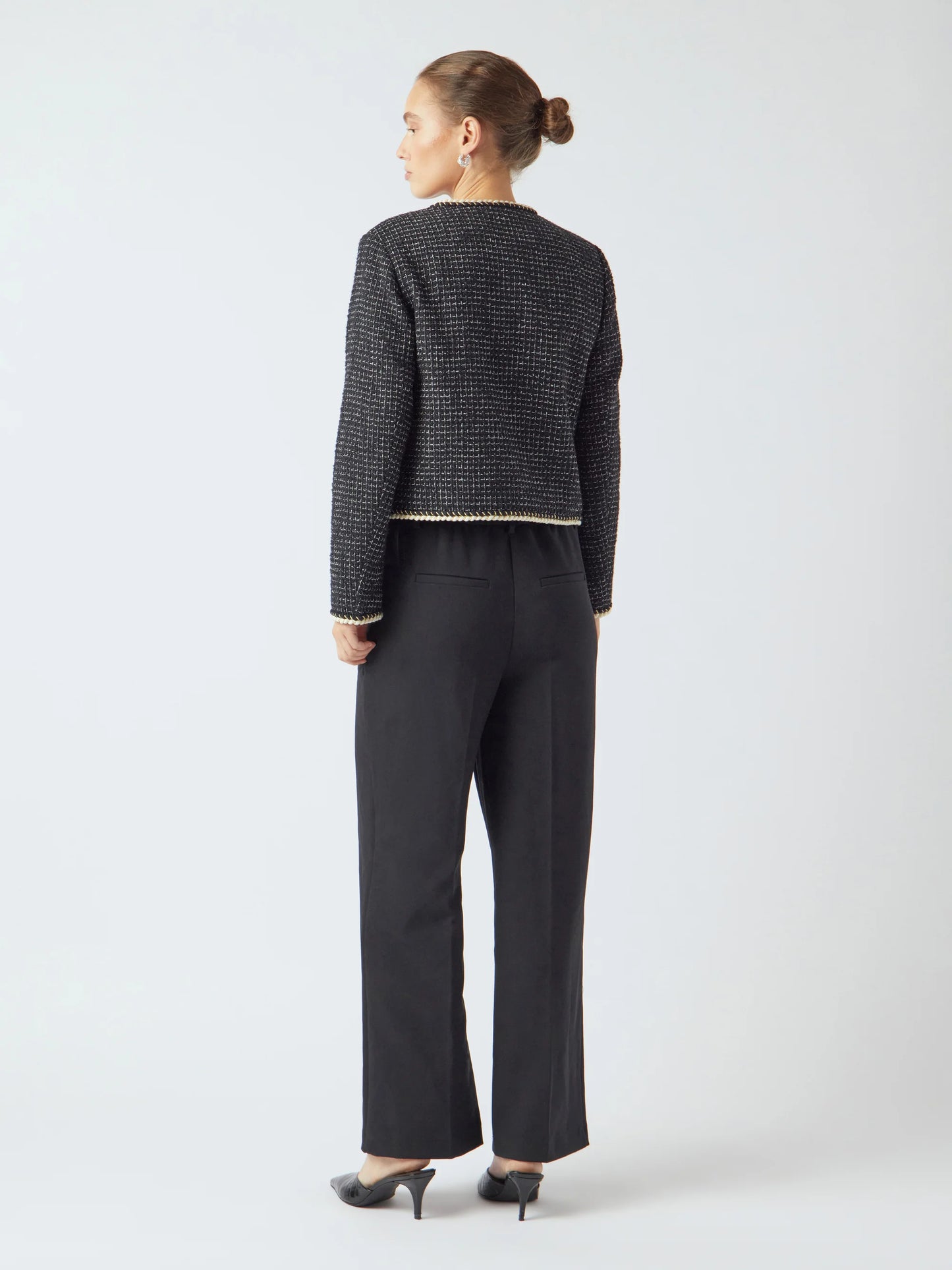 YAS Tweed jacket with gold buttons